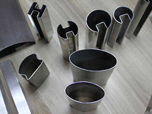 異型管質量：精細標準與品質保障